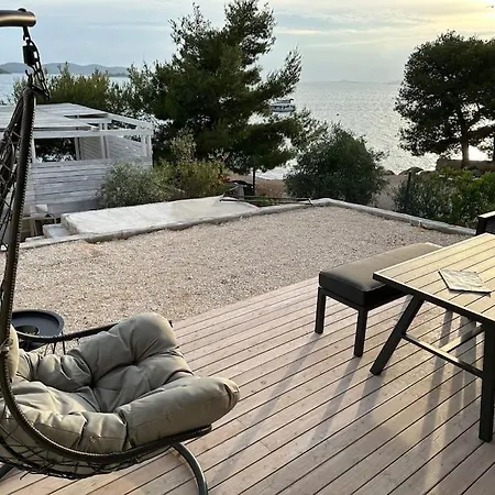 Beachhouse #1 - Buqez