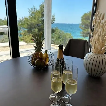 Beachhouse #1 - Buqez Drage