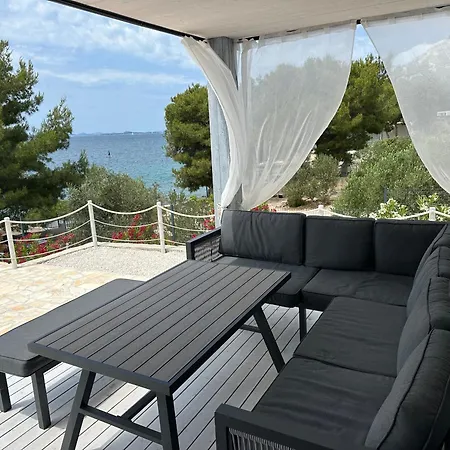 Vakantiehuis Beachhouse #1 - Buqez